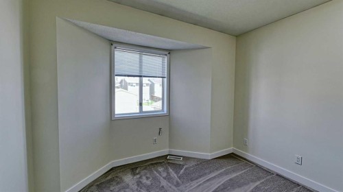157 Harvest Gold Heights Ne, Calgary, AB - Indoor Photo Showing Other Room