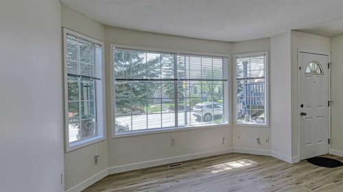 157 Harvest Gold Heights Ne, Calgary, AB - Indoor Photo Showing Other Room