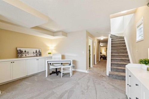 2213 27 Avenue Sw, Calgary, AB - Indoor Photo Showing Other Room