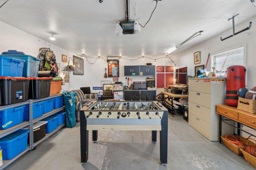91 Winslow Crescent Sw, Calgary, AB - Indoor