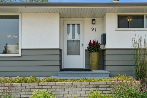 91 Winslow Crescent Sw, Calgary, AB - Outdoor With Exterior