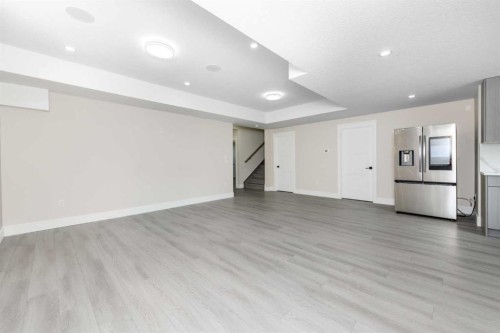 1004 Waterford Drive, Chestermere, AB - Indoor