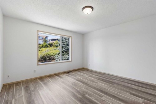 420 Royal Oak Circle Nw, Calgary, AB - Indoor