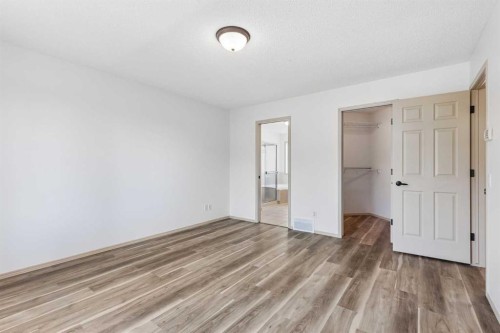 420 Royal Oak Circle Nw, Calgary, AB - Indoor Photo Showing Other Room