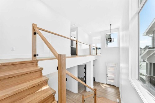 79 Sundown Way, Cochrane, AB - Indoor Photo Showing Other Room