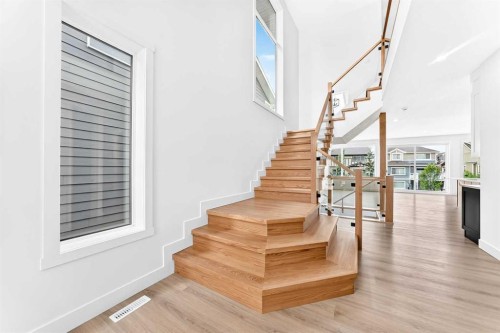 79 Sundown Way, Cochrane, AB - Indoor Photo Showing Other Room