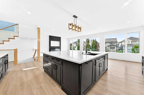 79 Sundown Way, Cochrane, AB - Indoor Photo Showing Kitchen