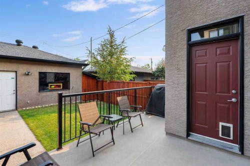 2526 3 Avenue Nw, Calgary, AB - Outdoor With Exterior