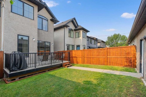 2526 3 Avenue Nw, Calgary, AB - Outdoor With Exterior
