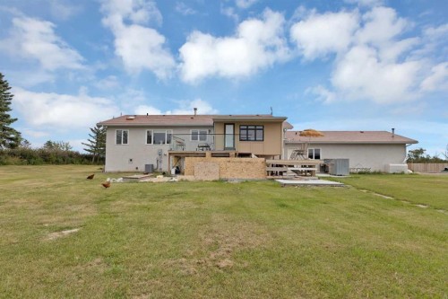 255133 Range Road 281, Rural Rocky View County, AB - Outdoor With Deck Patio Veranda