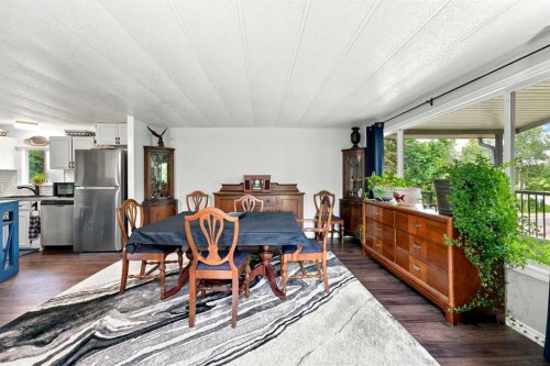 32545 Range Road 25, Rural Mountain View County, AB - Indoor