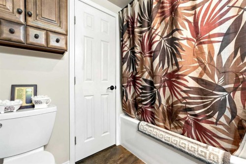 32545 Range Road 25, Rural Mountain View County, AB - Indoor