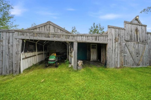 32545 Range Road 25, Rural Mountain View County, AB - Outdoor
