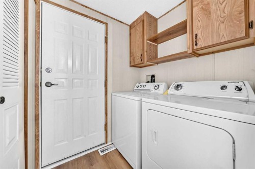 262 Burroughs Circle Ne, Calgary, AB 