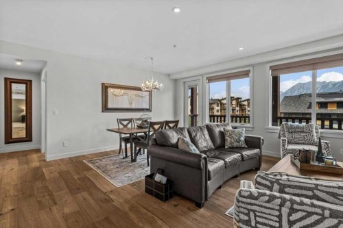 311-1315 Spring Creek Gate, Canmore, AB - Indoor Photo Showing Living Room