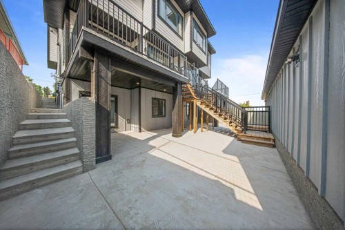 119 42 Avenue Ne, Calgary, AB - Outdoor With Balcony