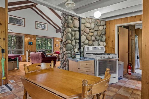 9 Des Arcs Road, Lac Des Arcs, AB - Indoor
