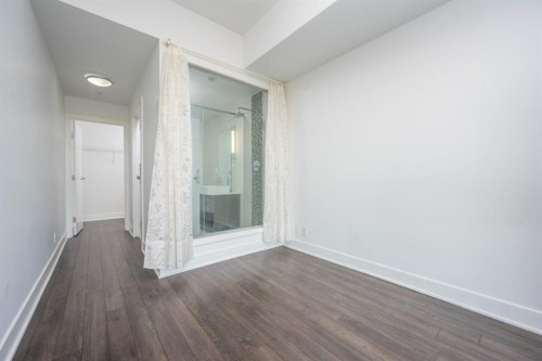 1605-550 Riverfront Avenue Se, Calgary, AB - Indoor Photo Showing Other Room