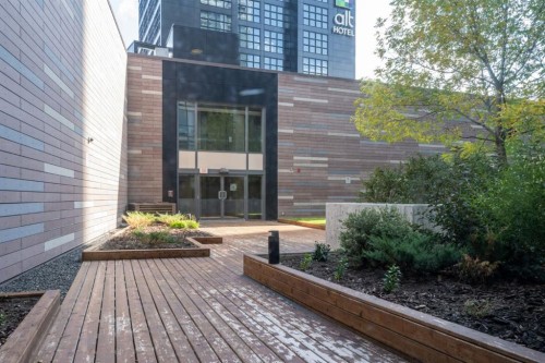 1605-550 Riverfront Avenue Se, Calgary, AB - Outdoor