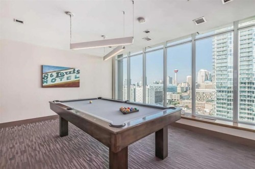 1605-550 Riverfront Avenue Se, Calgary, AB - Indoor Photo Showing Other Room