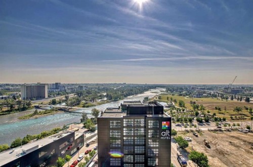 1605-550 Riverfront Avenue Se, Calgary, AB - Outdoor With View