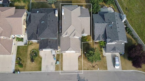 140 Santana Mews Nw, Calgary, AB - Outdoor
