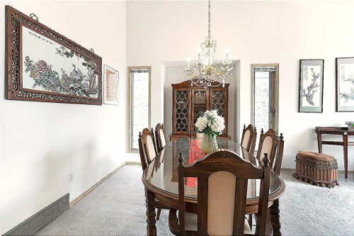 140 Santana Mews Nw, Calgary, AB - Indoor Photo Showing Dining Room