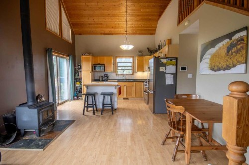 34072 Range Road 53, Rural Mountain View County, AB - Indoor Photo Showing Dining Room
