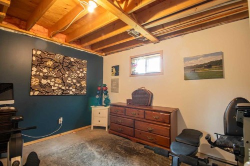 34072 Range Road 53, Rural Mountain View County, AB - Indoor