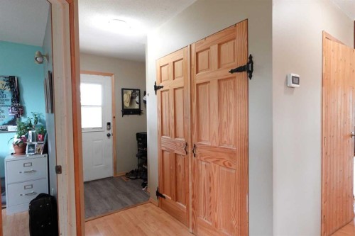 34072 Range Road 53, Rural Mountain View County, AB - Indoor Photo Showing Other Room