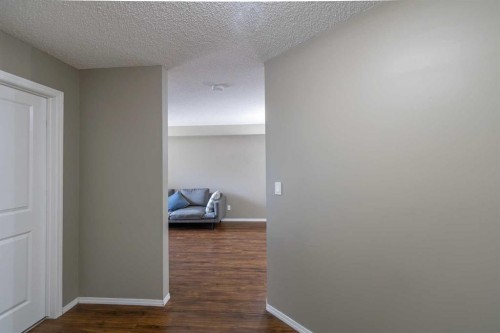 1108-5 Saddlestone Way Ne, Calgary, AB - Indoor Photo Showing Other Room