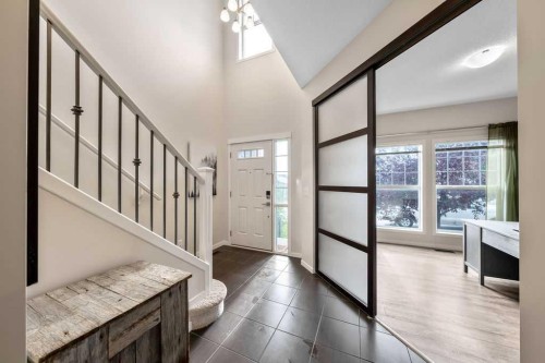 132 Evansborough Way Nw, Calgary, AB 