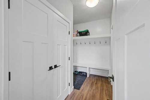 1340 Lackner Boulevard, Carstairs, AB - Indoor Photo Showing Other Room