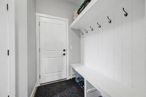 1340 Lackner Boulevard, Carstairs, AB - Indoor Photo Showing Other Room