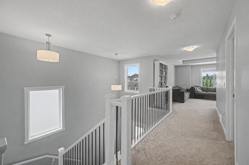 1340 Lackner Boulevard, Carstairs, AB - Indoor Photo Showing Other Room