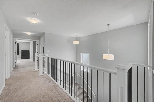 1340 Lackner Boulevard, Carstairs, AB - Indoor Photo Showing Other Room