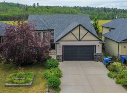 122 12 Avenue NESundre, AB T0M 1X0