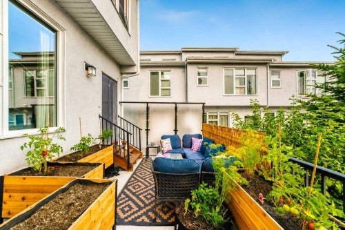 1703 31 Avenue Sw, Calgary, AB - Outdoor