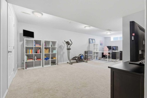 402-703 Luxstone Square Sw, Airdrie, AB - Indoor