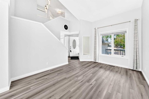 147 Macewan Drive Nw, Calgary, AB - Indoor
