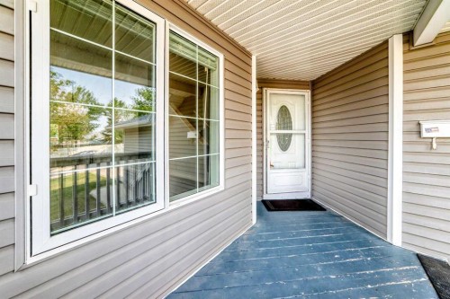 147 Macewan Drive Nw, Calgary, AB - Outdoor With Exterior