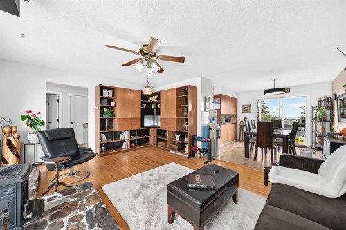 6216 Touchwood Drive Nw, Calgary, AB - Indoor Photo Showing Living Room