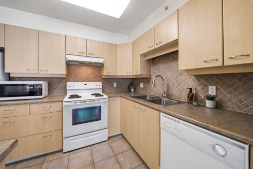 804-804 3 Avenue Sw, Calgary, AB - Indoor
