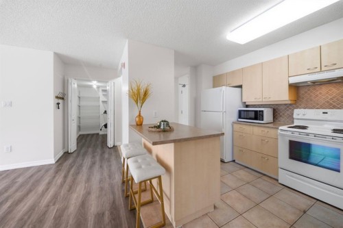 804-804 3 Avenue Sw, Calgary, AB - Indoor