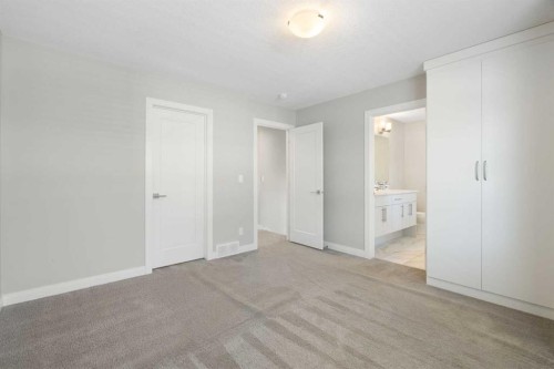 124 Wentworth Row Sw, Calgary, AB - Indoor Photo Showing Other Room