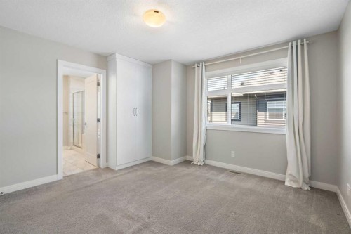 124 Wentworth Row Sw, Calgary, AB - Indoor Photo Showing Other Room