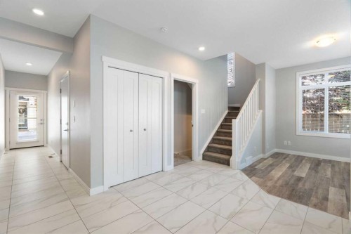 124 Wentworth Row Sw, Calgary, AB - Indoor Photo Showing Other Room