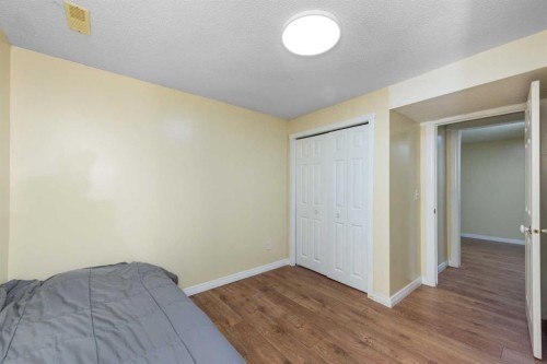 5071 Whitestone Way Ne, Calgary, AB - Indoor Photo Showing Bedroom