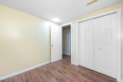 5071 Whitestone Way Ne, Calgary, AB - Indoor Photo Showing Other Room