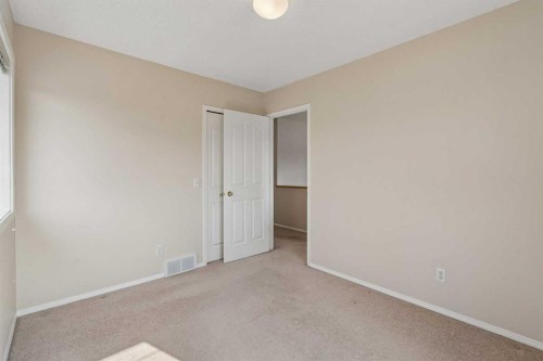 41 Panorama Hills Way Nw, Calgary, AB - Indoor Photo Showing Other Room